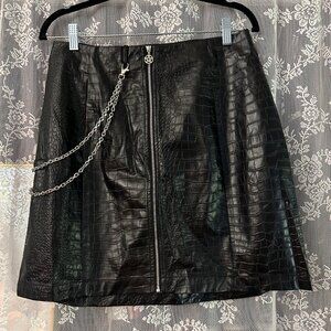 Disturbia Antrum Zip Front Mini Skirt (US 10)